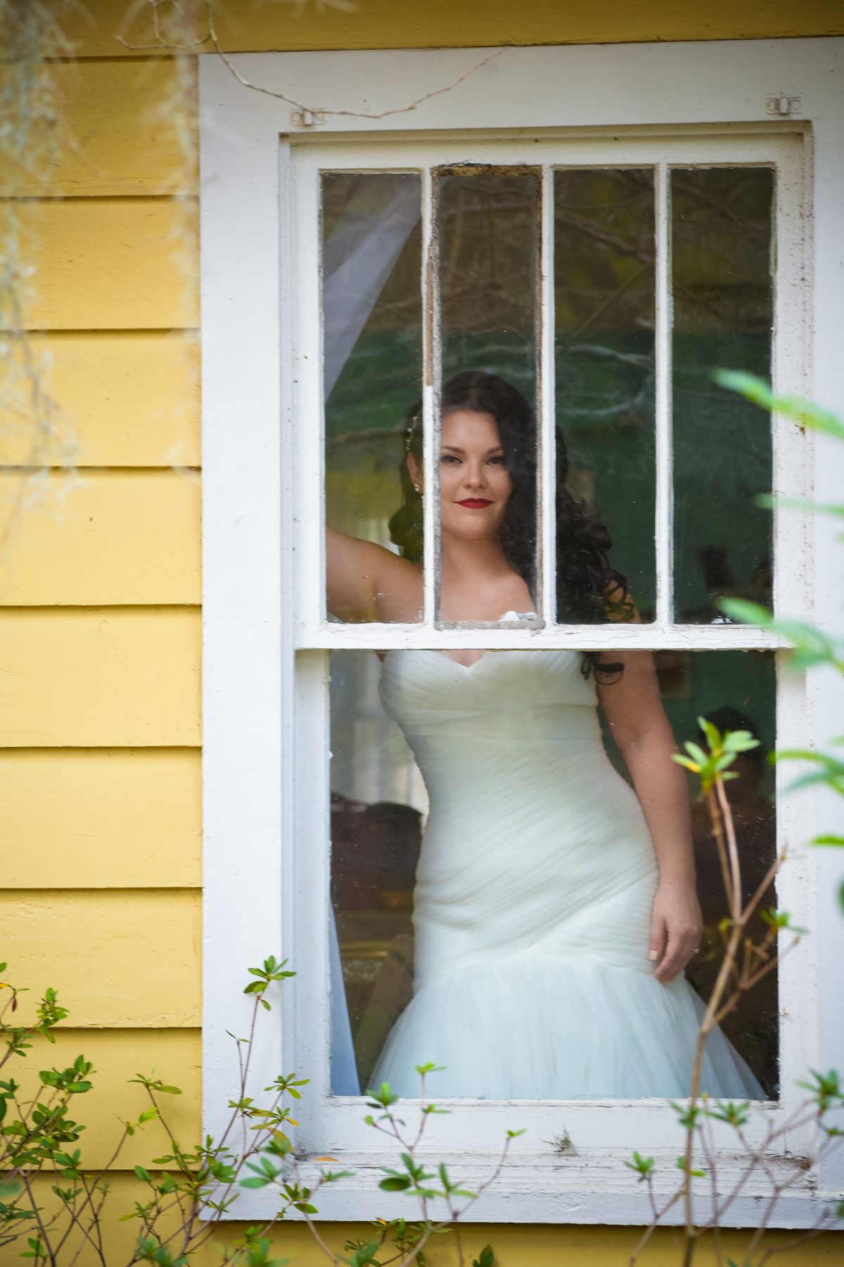 Getting ready wedding photography Orlando award-winning