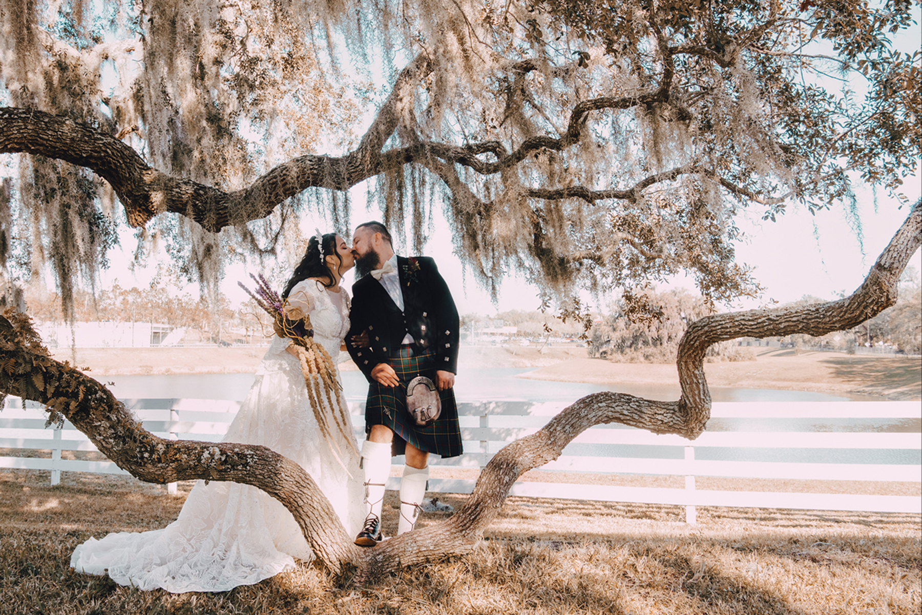Central Florida wedding photography favorite moments