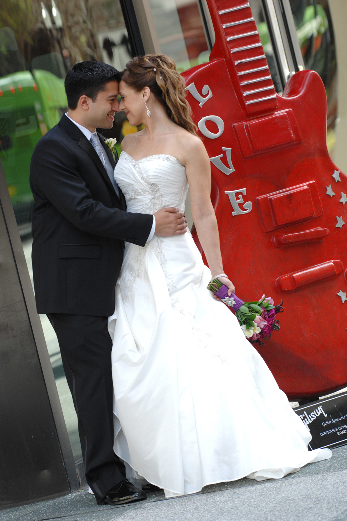 Orlando FL intimate wedding photographer couple portraits